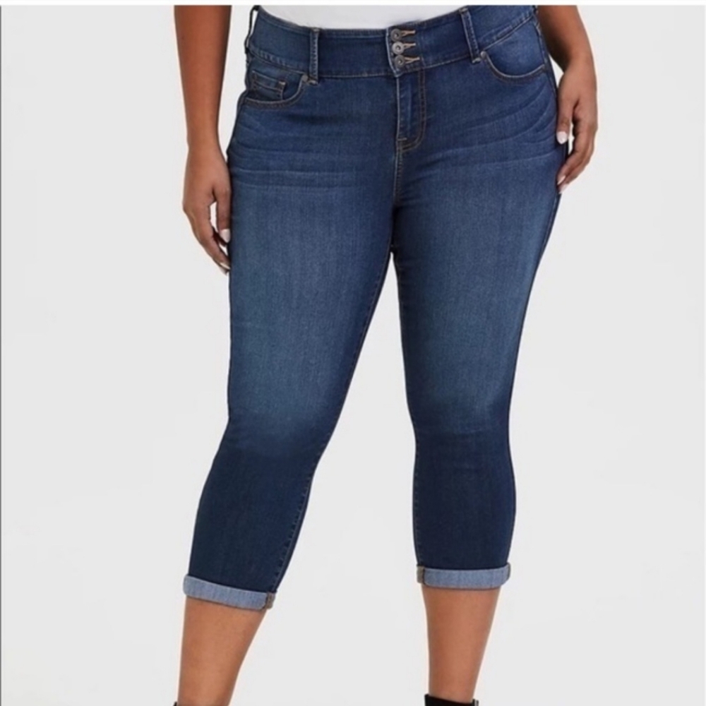 Torrid Crop Jegging Blue Sz 20